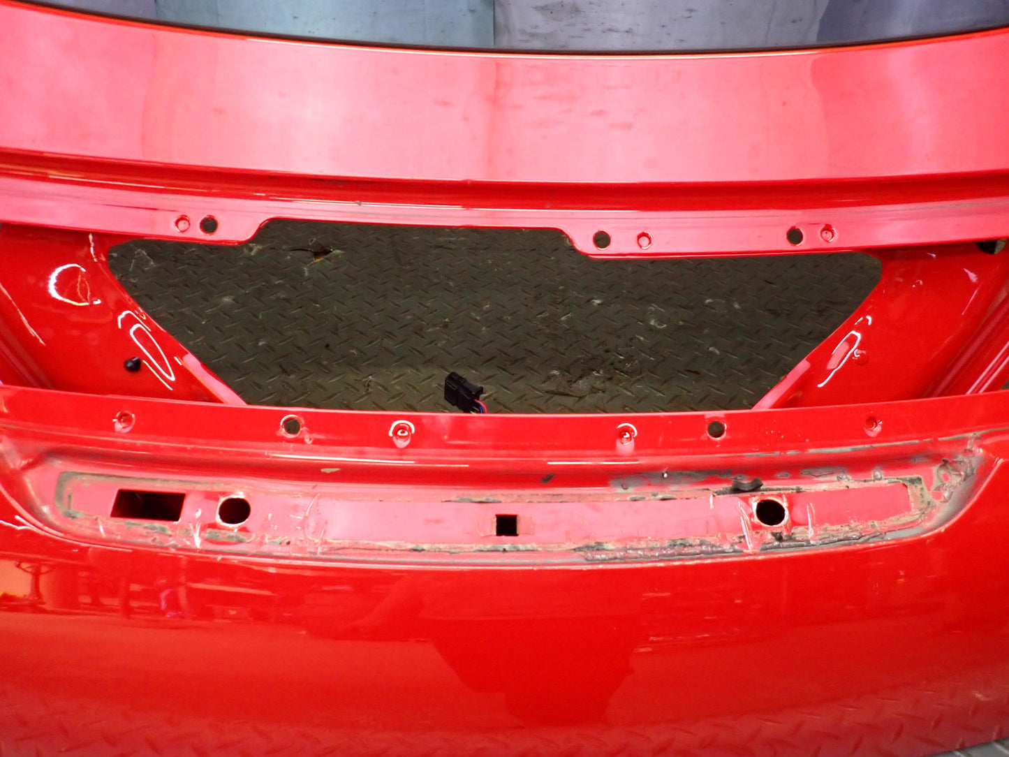 09-15 Audi TT S 8J Coupe Rear Trunk Lid Liftgate Tailgate Shell Panel w Glass
