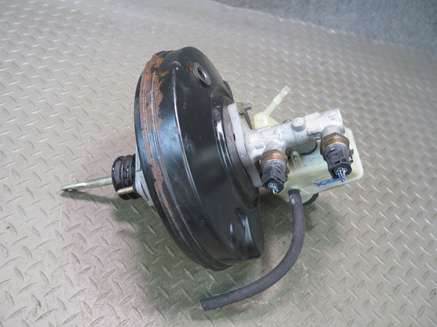 03-06 BMW E86 E85 Z4 Brake Master Cylinder Booster Fluid Reservoir Tank OEM