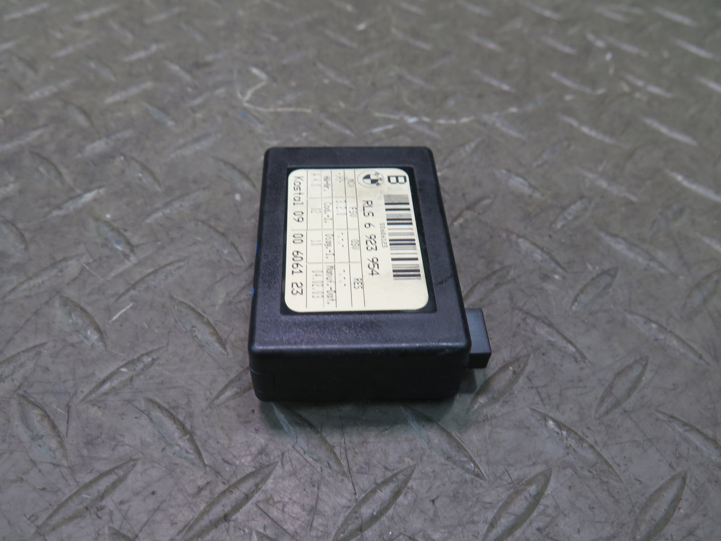 03-08 BMW E85 Z4 Windshield Rain Light Control Module 6923954 OEM
