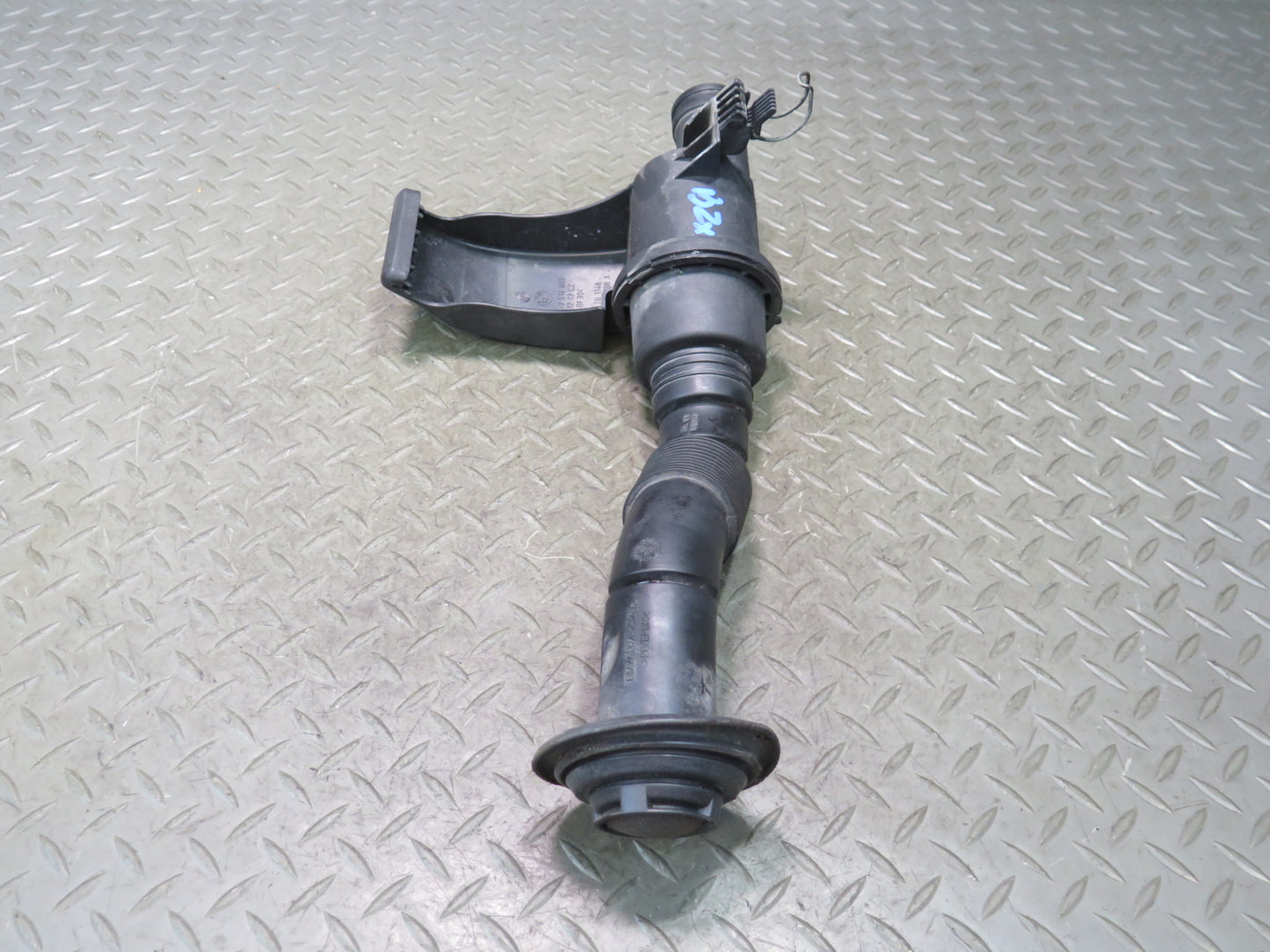 03-08 BMW E85 Z4 Air Intake Acoustic Resonator Hose Tube Pipe 7514864 OEM