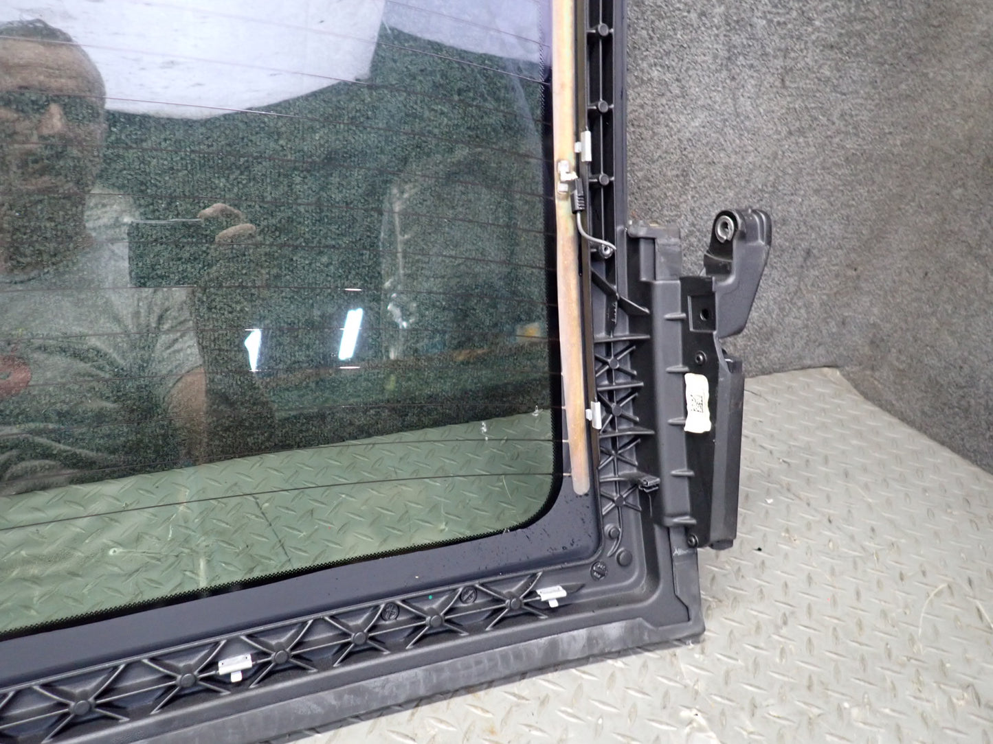 13-20 Mercedes R231 SL550 Rear Windshield Back Heated Glass Window OEM