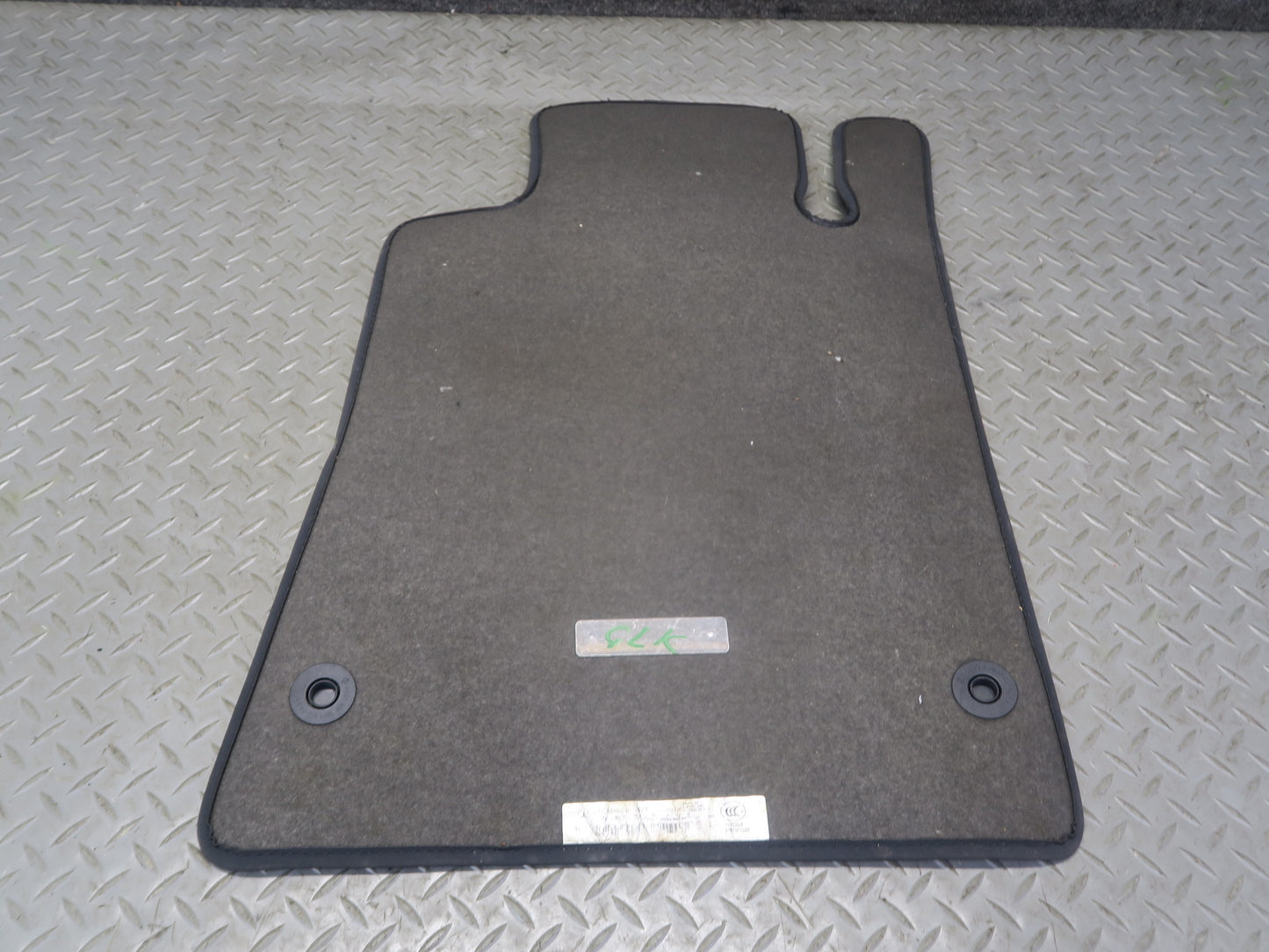 2012-2016 Mercedes R172 SLK Front Left & Right Side Floor MAT Carpet Cover Set