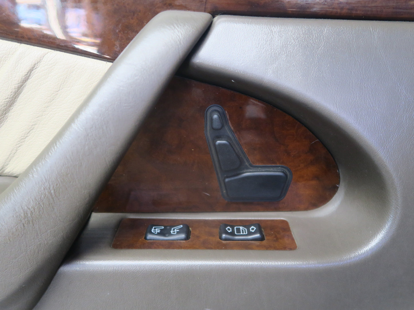 94-99 Mercedes W140 S500 Rear Left & Right Door Interior Trim Panel Set OEM