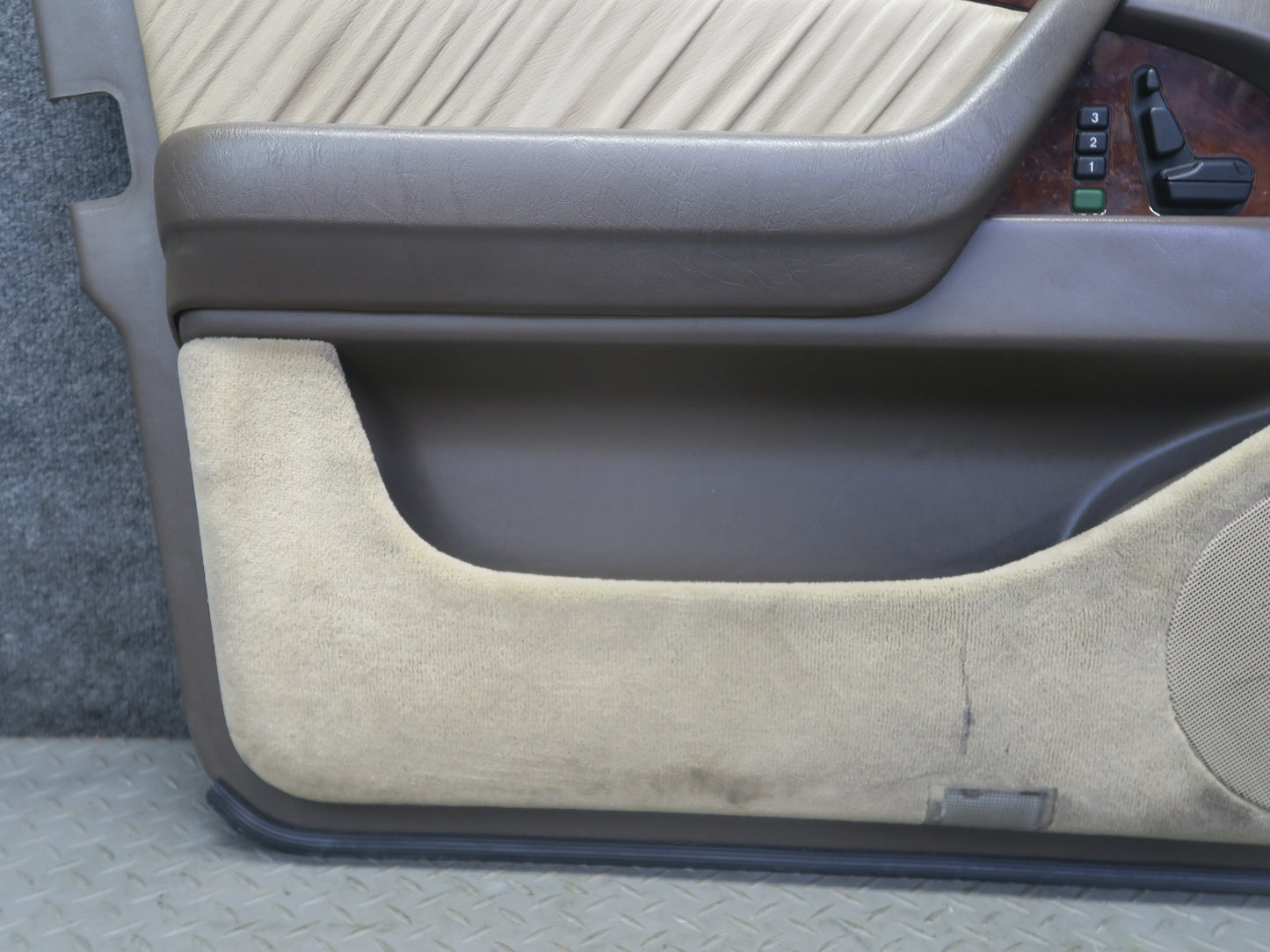 94-99 Mercedes W140 S500 Front Left & Right Door Interior Trim Panel Set OEM