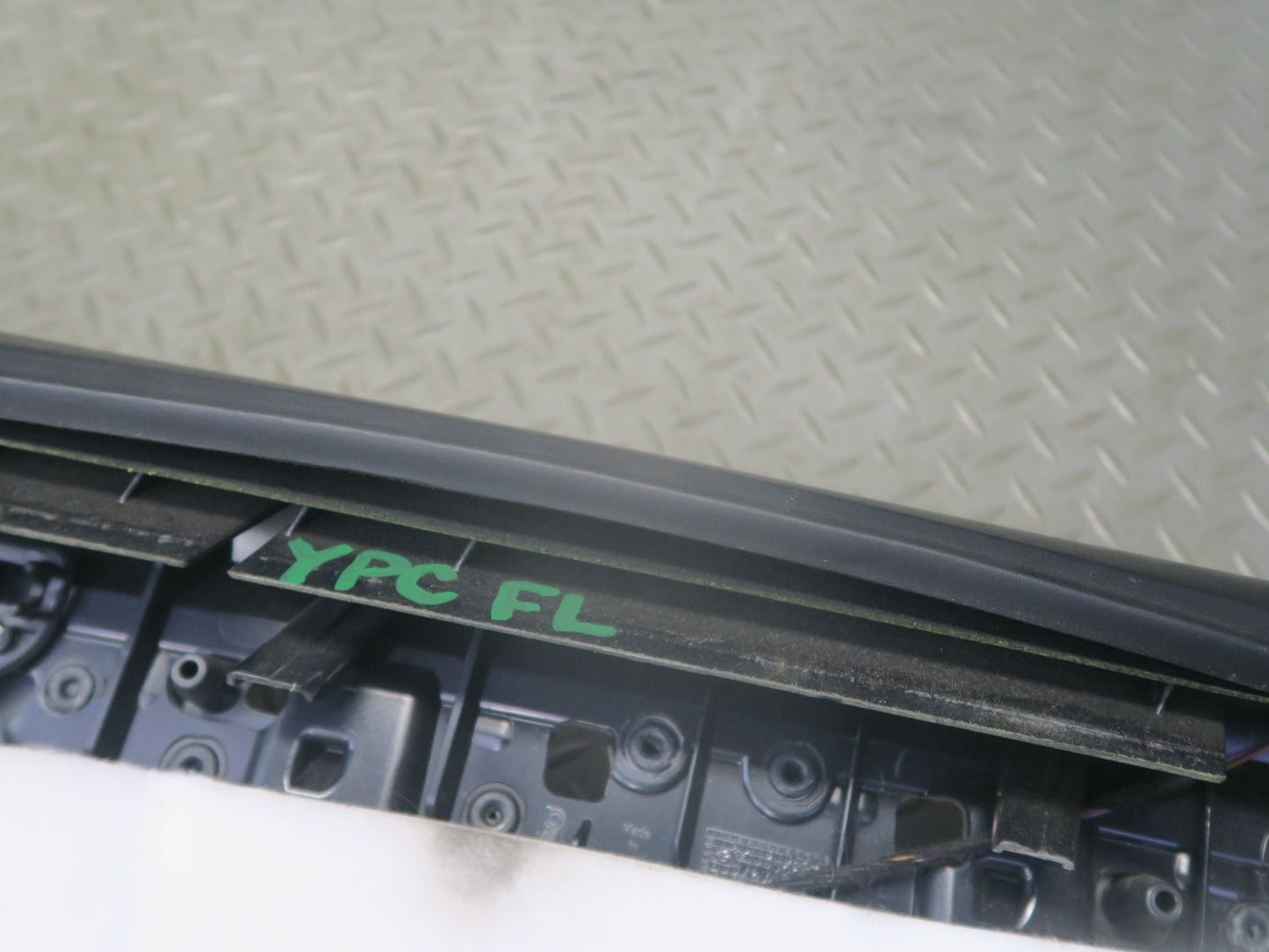2013-2018 Porsche Cayenne 958 GTS Set of 2 Front Door Alcantara Trim Panel Black