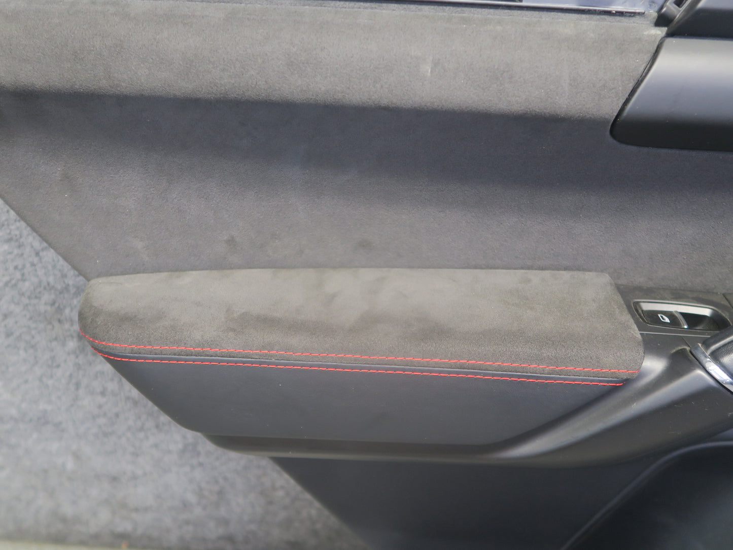 2013-2018 Porsche Cayenne 958 GTS Set of 2 Rear Door Alcantara Trim Panel Black