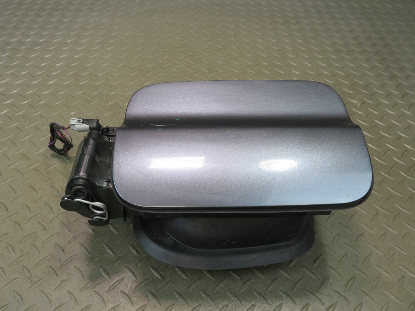 2012-2020 BMW F30 F82 F83 M4 Fuel Gas Tank Filler Door Lid Cover Gray