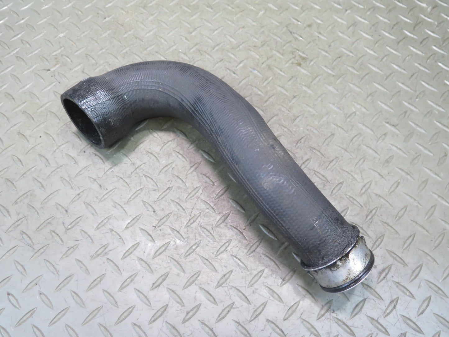 2008-2010 Porsche Cayenne 957 Turbo Intercooler Hose Pipe Line