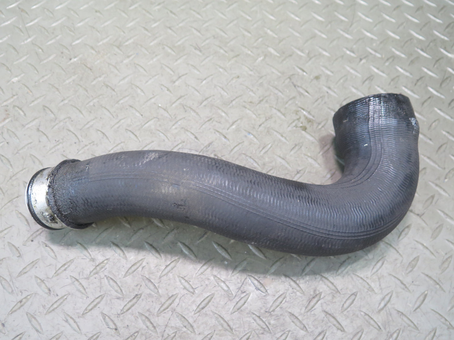 2008-2010 Porsche Cayenne 957 Turbo Intercooler Hose Pipe Line