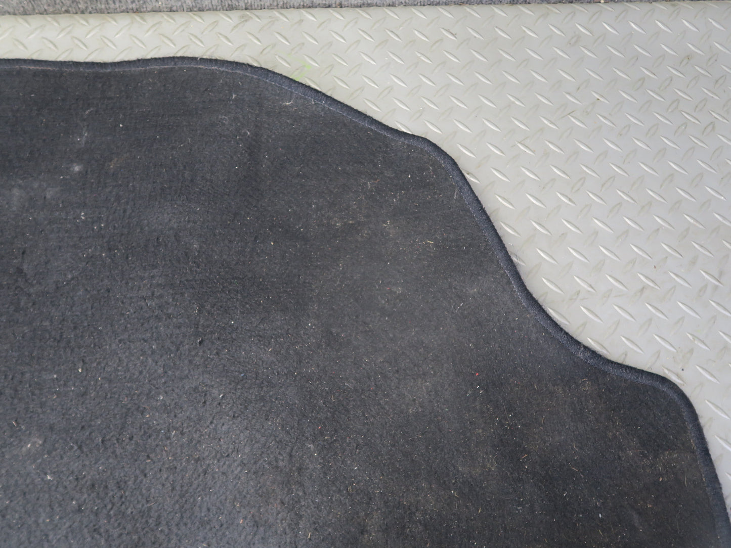93-96 Nissan Z32 300ZX Convertible Rear Trunk Floor MAT Carpet Cover OEM