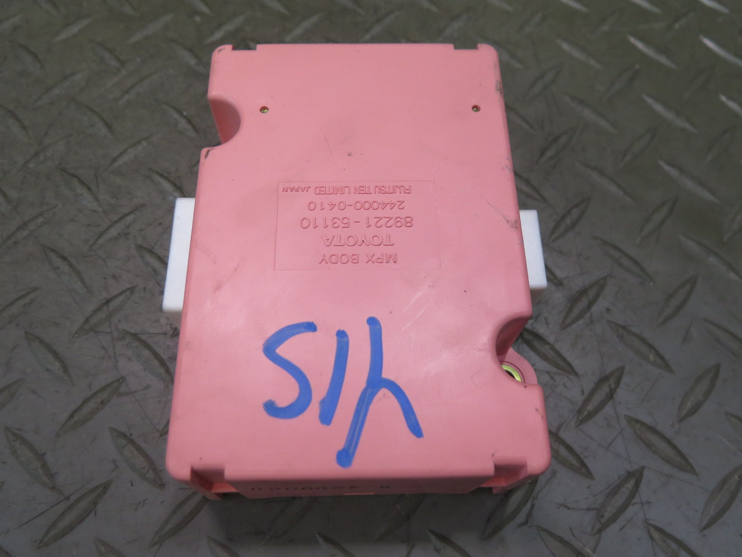 01-05 Lexus JCE10L IS300 Multiplex MPX Control Module 89221-53110