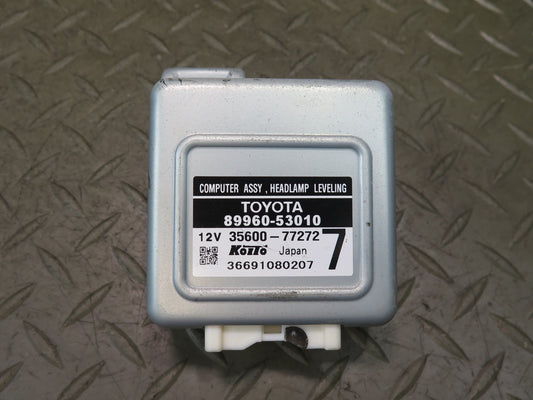 01-05 Lexus JCE10L IS300 Headlight Lamp Leveling Control Module 89960-53010