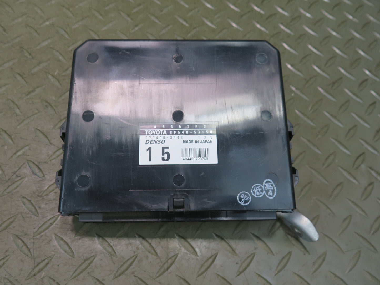 02-05 Lexus JCE10L IS300 ABS TRC Control Module Unit 89540-53150 OEM