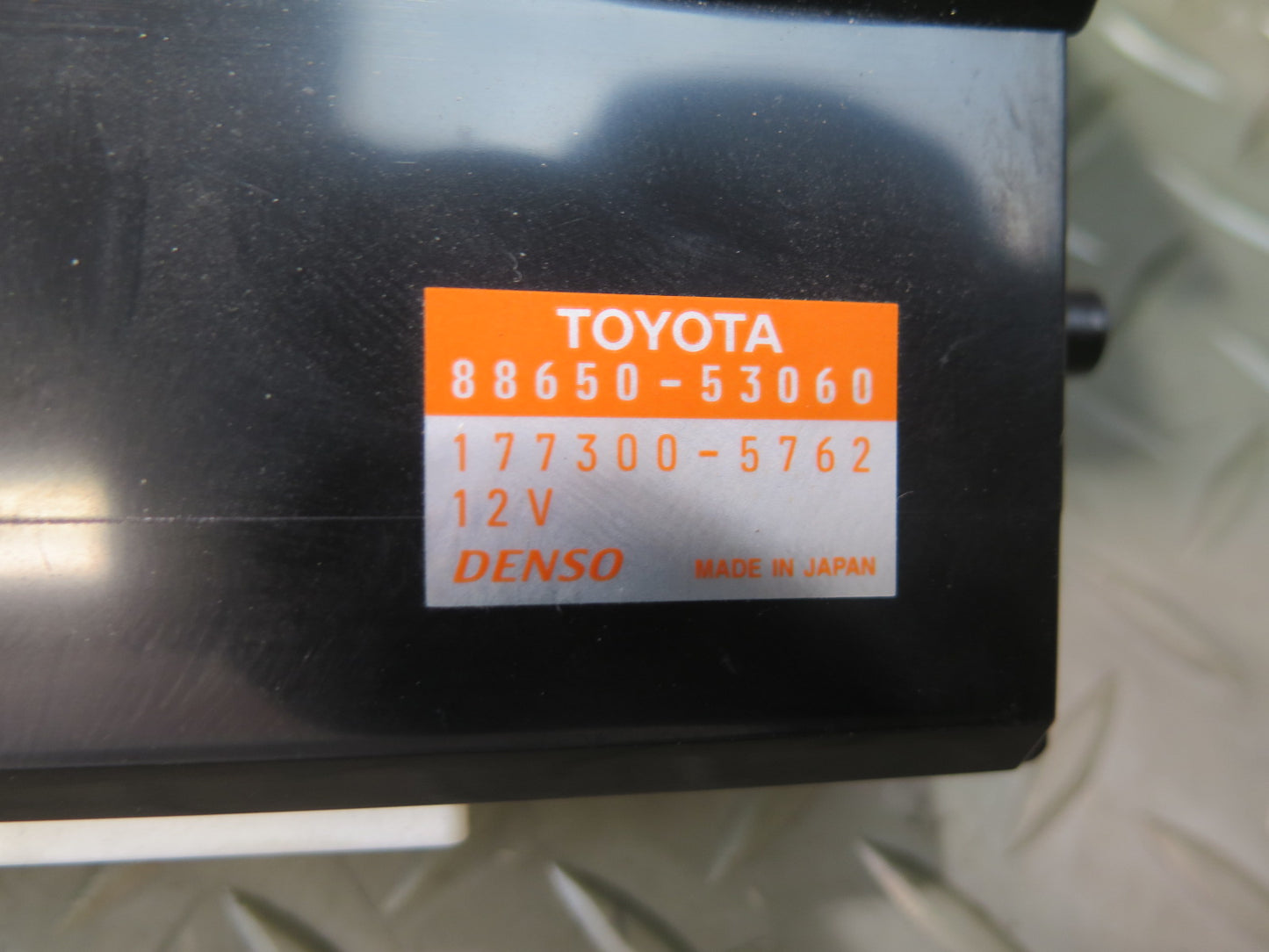 02-05 Lexus JCE10L IS300 A/C Heater Climate Control Switch Panel 88650-53060 OEM