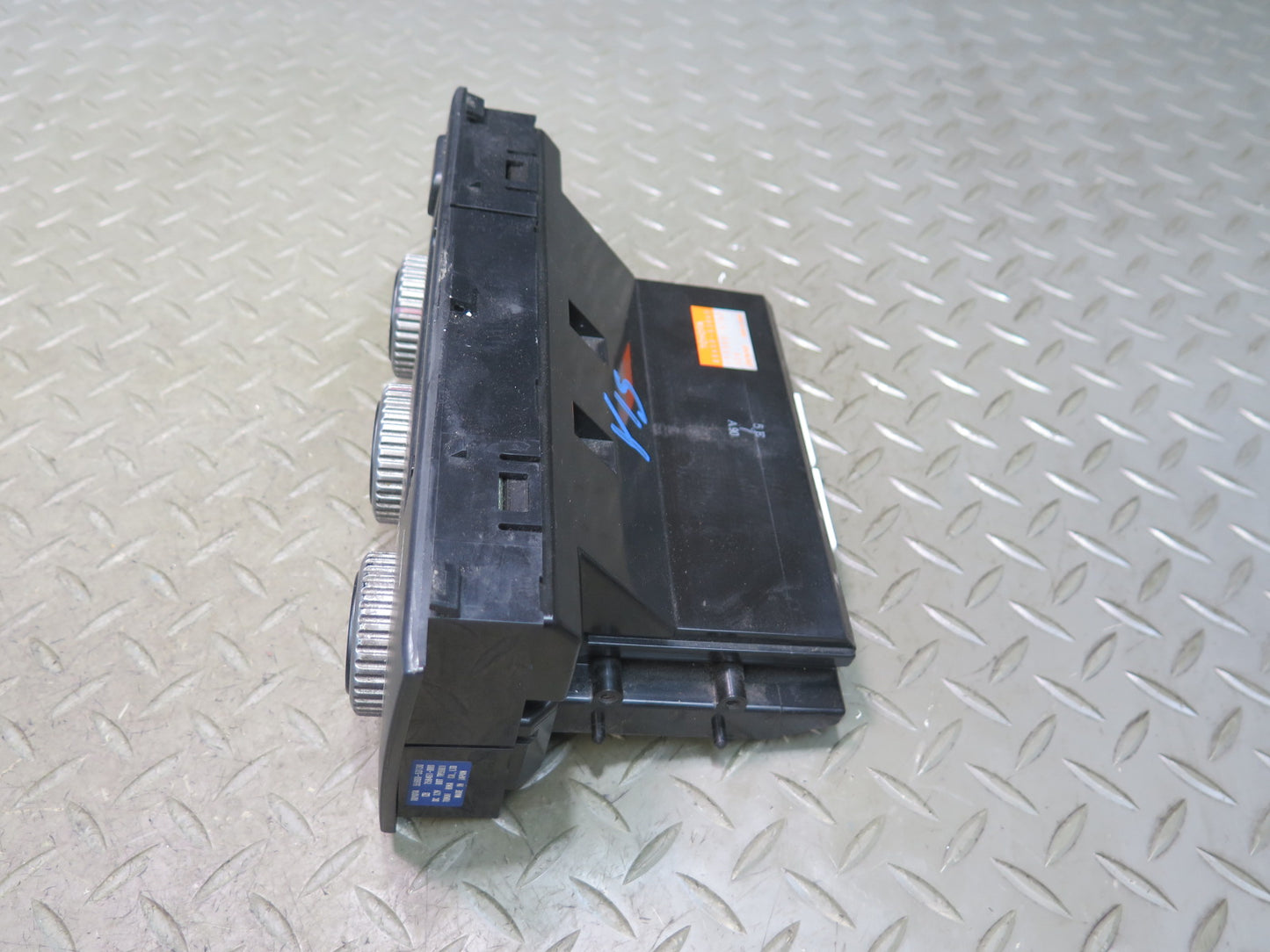02-05 Lexus JCE10L IS300 A/C Heater Climate Control Switch Panel 88650-53060 OEM