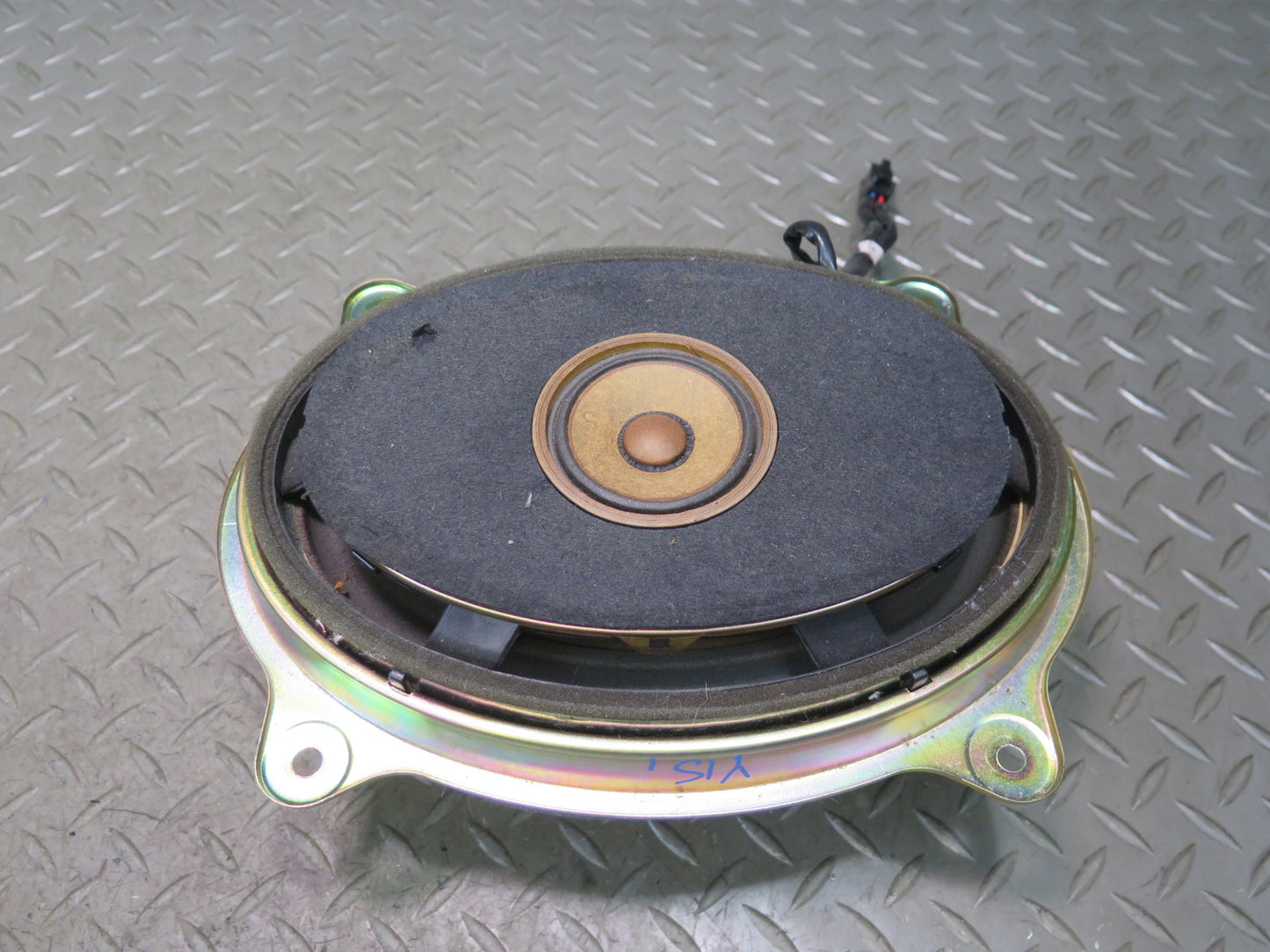 01-05 Lexus JCE10L IS300 Set of 2 Rear Deck Left & Right Speaker 86160-53110 OEM