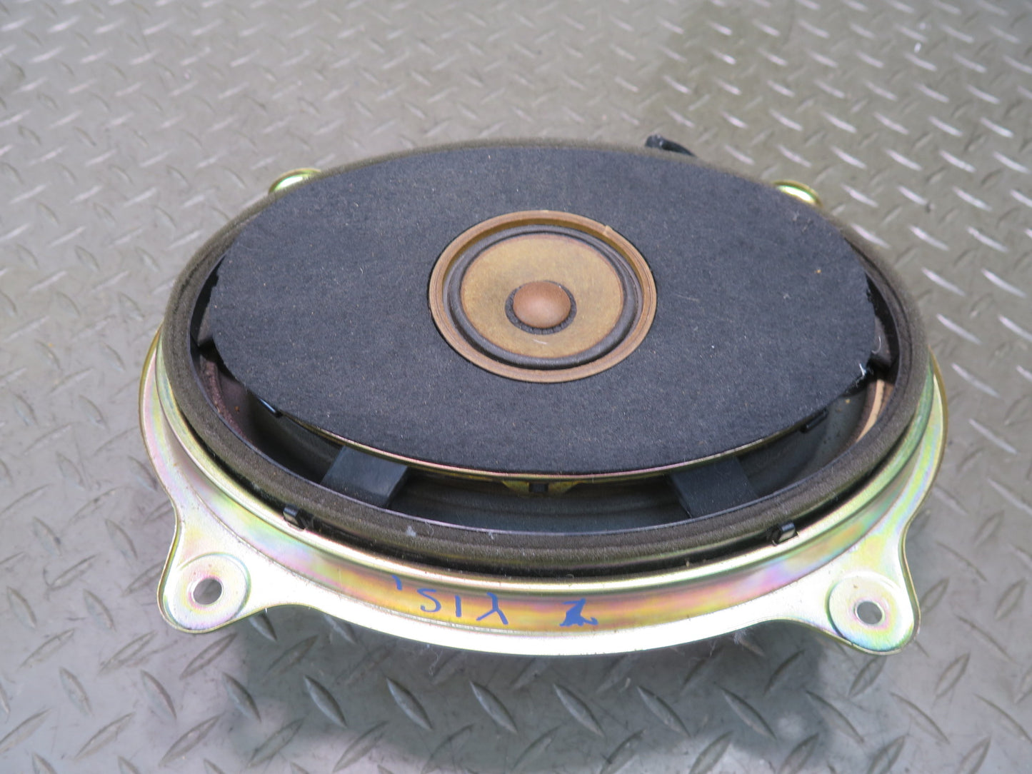01-05 Lexus JCE10L IS300 Set of 2 Rear Deck Left & Right Speaker 86160-53110 OEM
