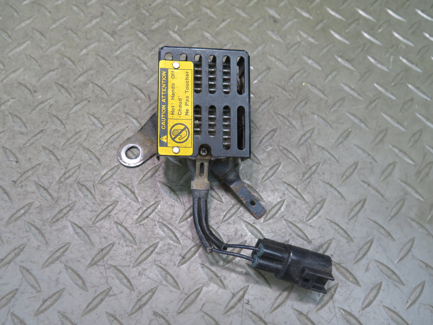 01-05 Lexus JCE10L IS300 Daytime Running Light Lamp Resistor 82695-53010