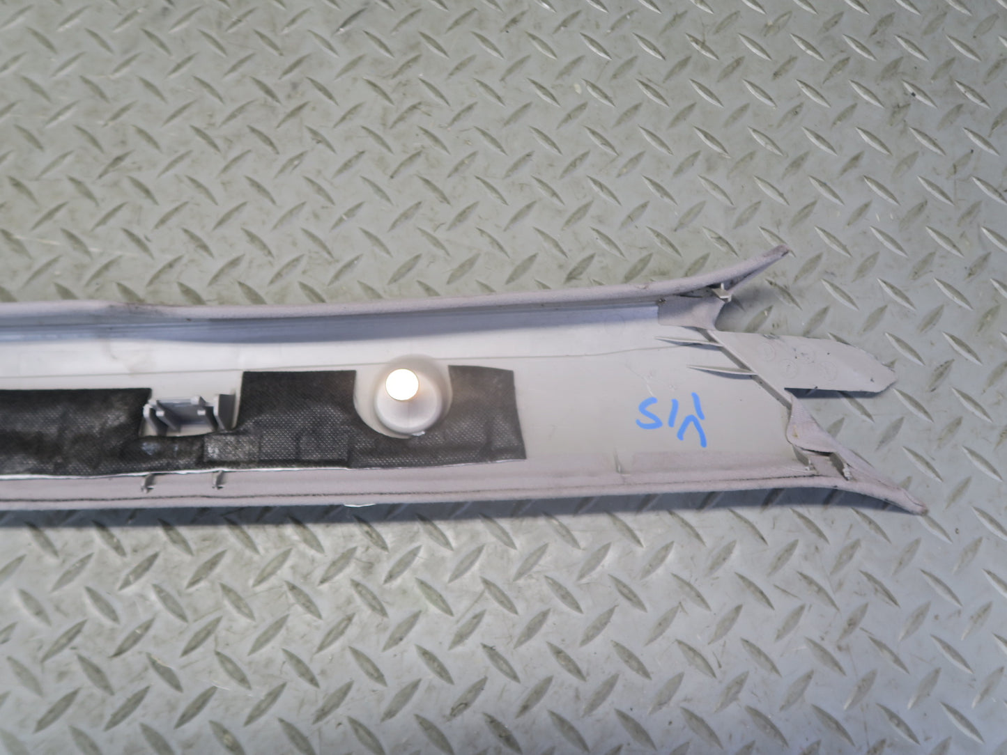 01-05 Lexus JCE10L IS300 Set of 2 Front Interior A Pillar Trim Cover Panel OEM