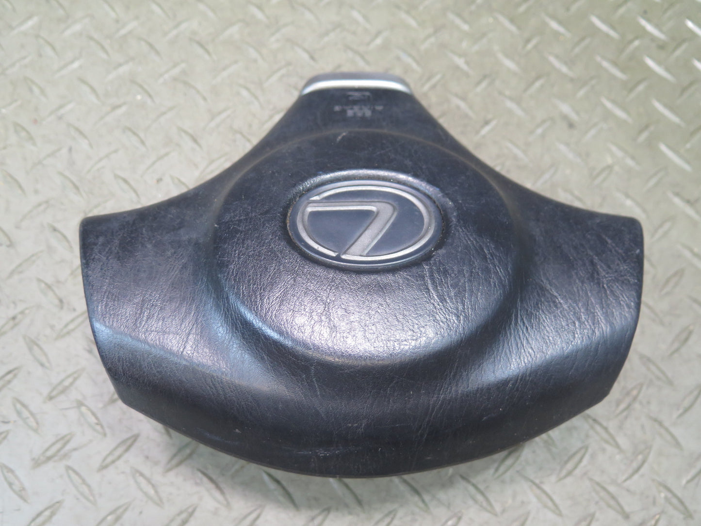 01-03 LEXUS JCE10L IS300 SPORT DESIGN FRONT LEFT DRIVER SIDE STEERING WHEEL SRS AIRBAG OEM