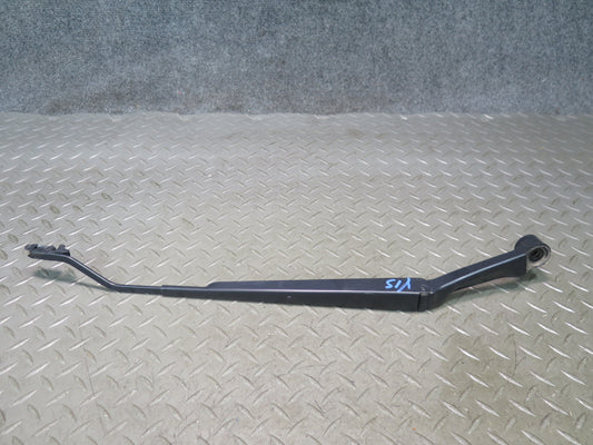 01-05 Lexus JCE10L IS300 Set of 2 Front Left & Right Windshield Wiper Arm OEM