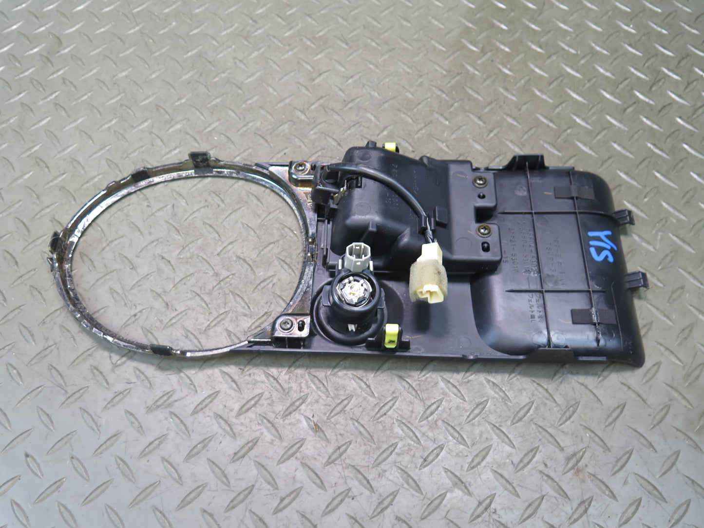 01-05 Lexus JCE10L IS300 Center Console Shifter Trim Bezel Panel 58804-53021