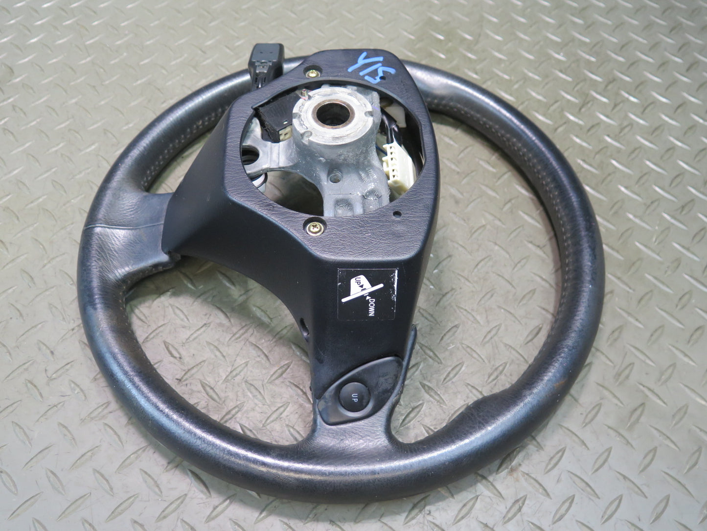 01-05 Lexus JCE10L IS300 A/T Leather Steering Wheel w Cruise Switch OEM