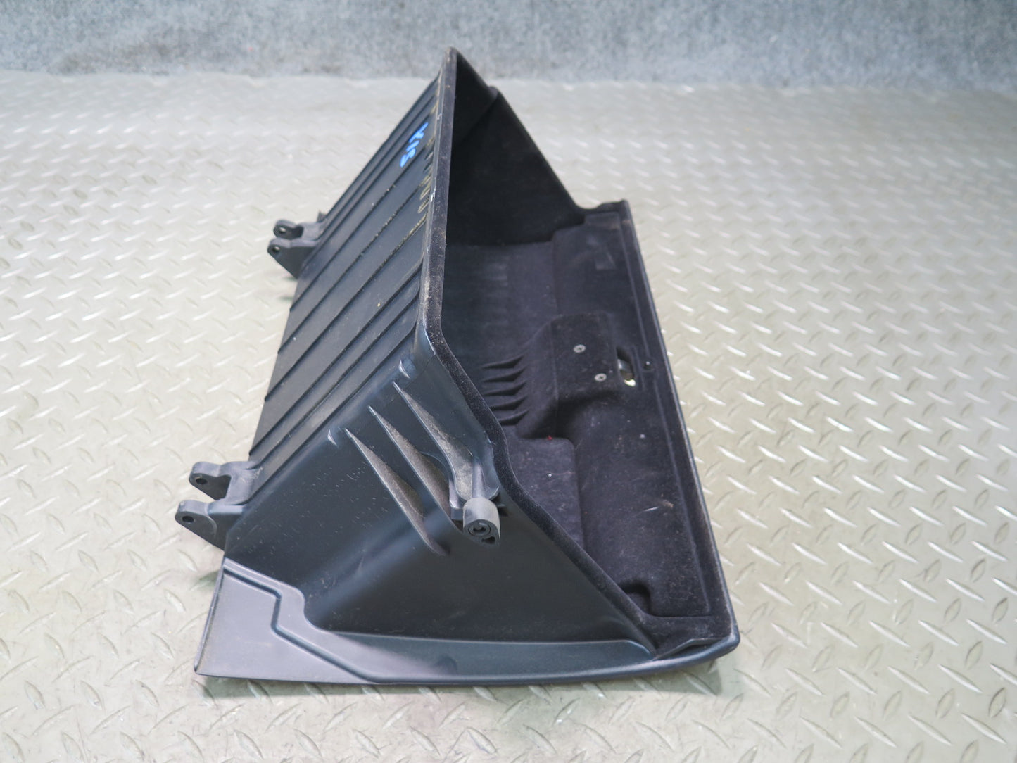 01-05 Lexus JCE10L IS300 Dash Glove Box Compartment Storage OEM