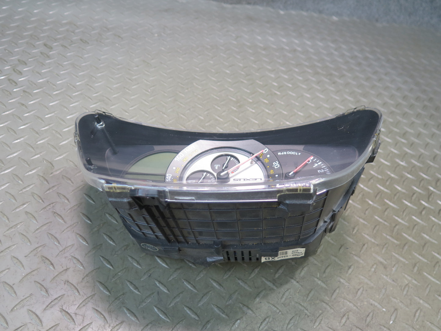 01-05 Lexus JCE10L IS300 Instrument Cluster Gauge Speedometer 83800-53430 OEM