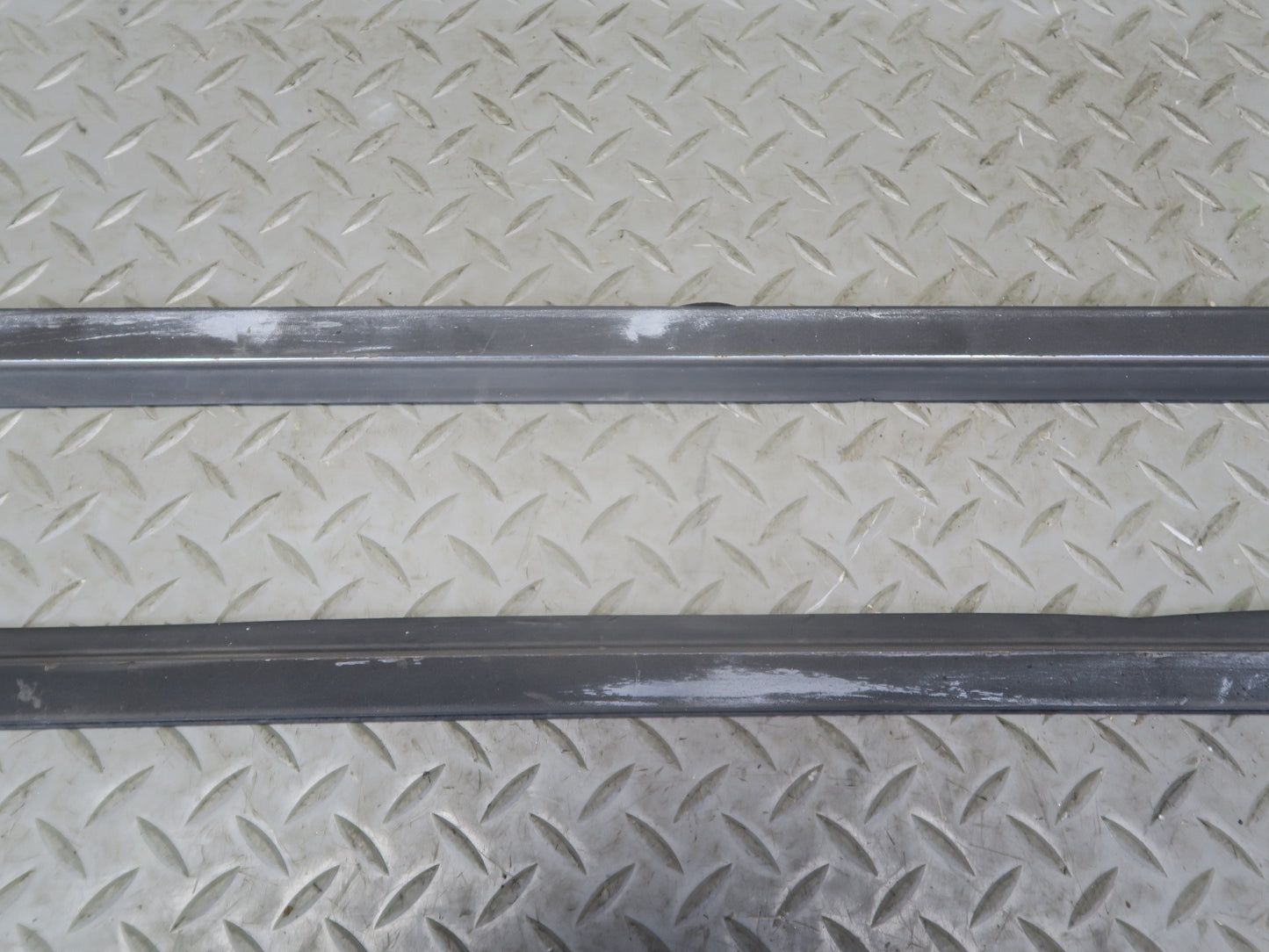 93-96 Nissan Z32 300ZX Conv Set of 2 Left & Right Door Window Trim Molding OEM
