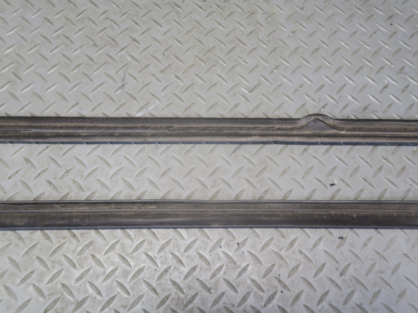 93-96 Nissan Z32 300ZX Conv Set of 2 Left & Right Door Window Trim Molding OEM