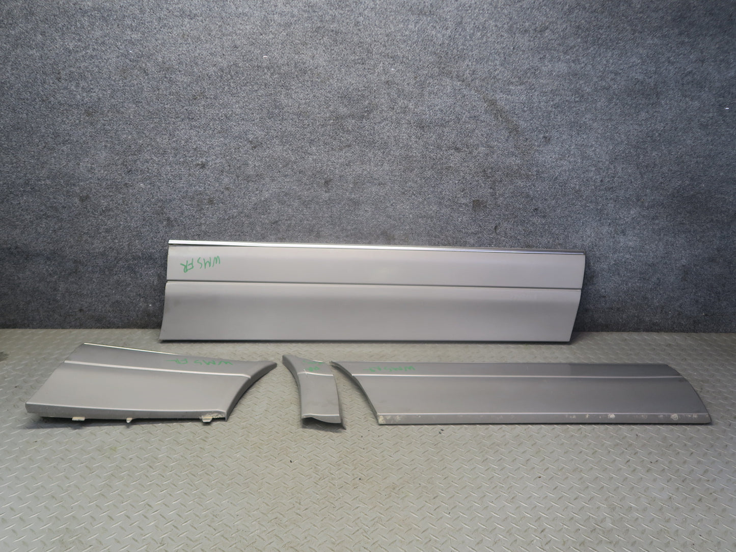 94-99 Mercedes W140 S500 Right Door Fender Quarter Trim Molding Cover Set OEM