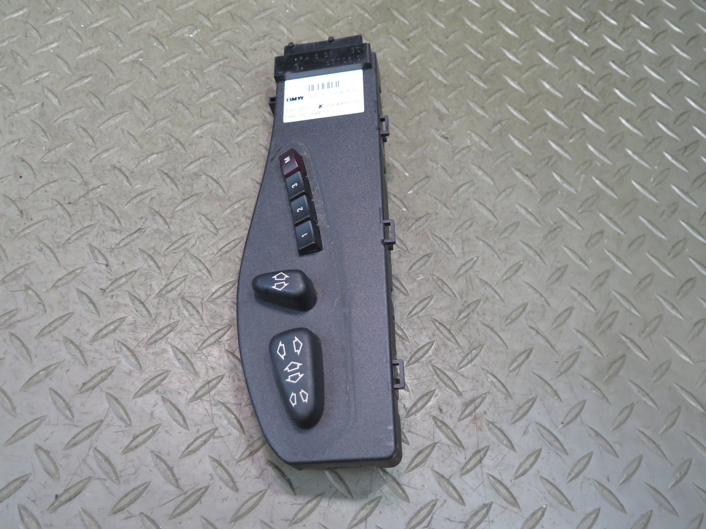 03-08 BMW E85 Z4 Front Left Driver Side Seat Adjust Switch Button OEM