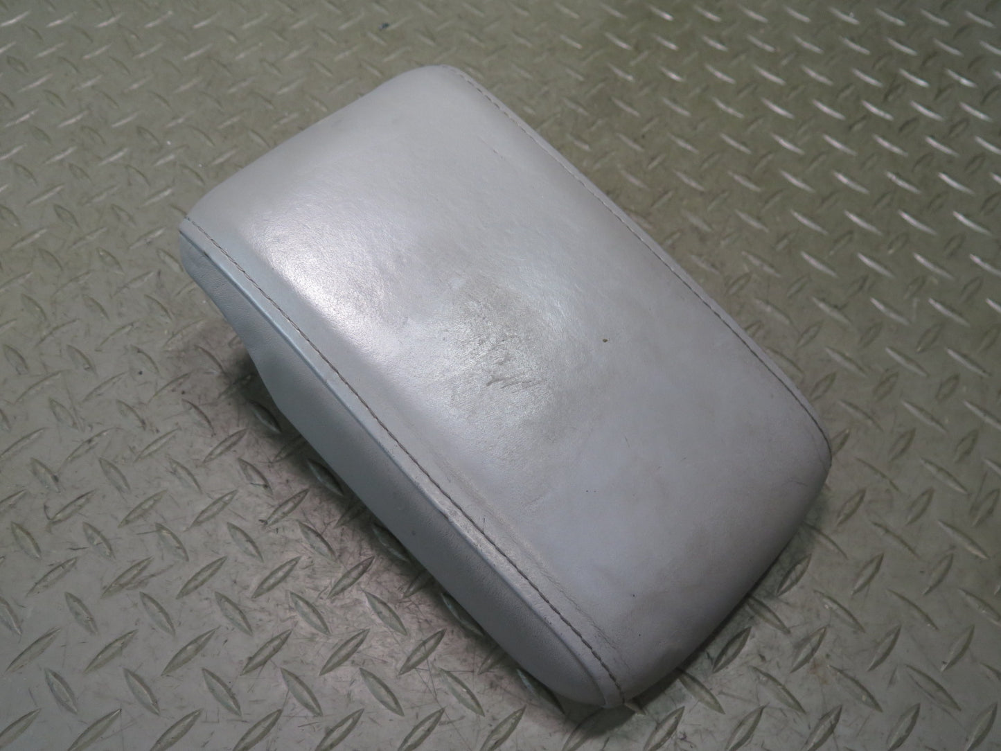 02-05 Lexus JCE10L IS300 Center Console Leather Armrest  OEM