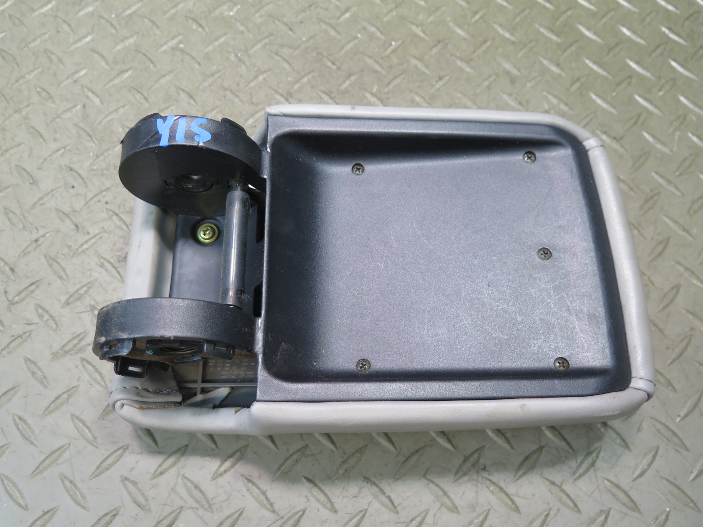 02-05 Lexus JCE10L IS300 Center Console Leather Armrest  OEM