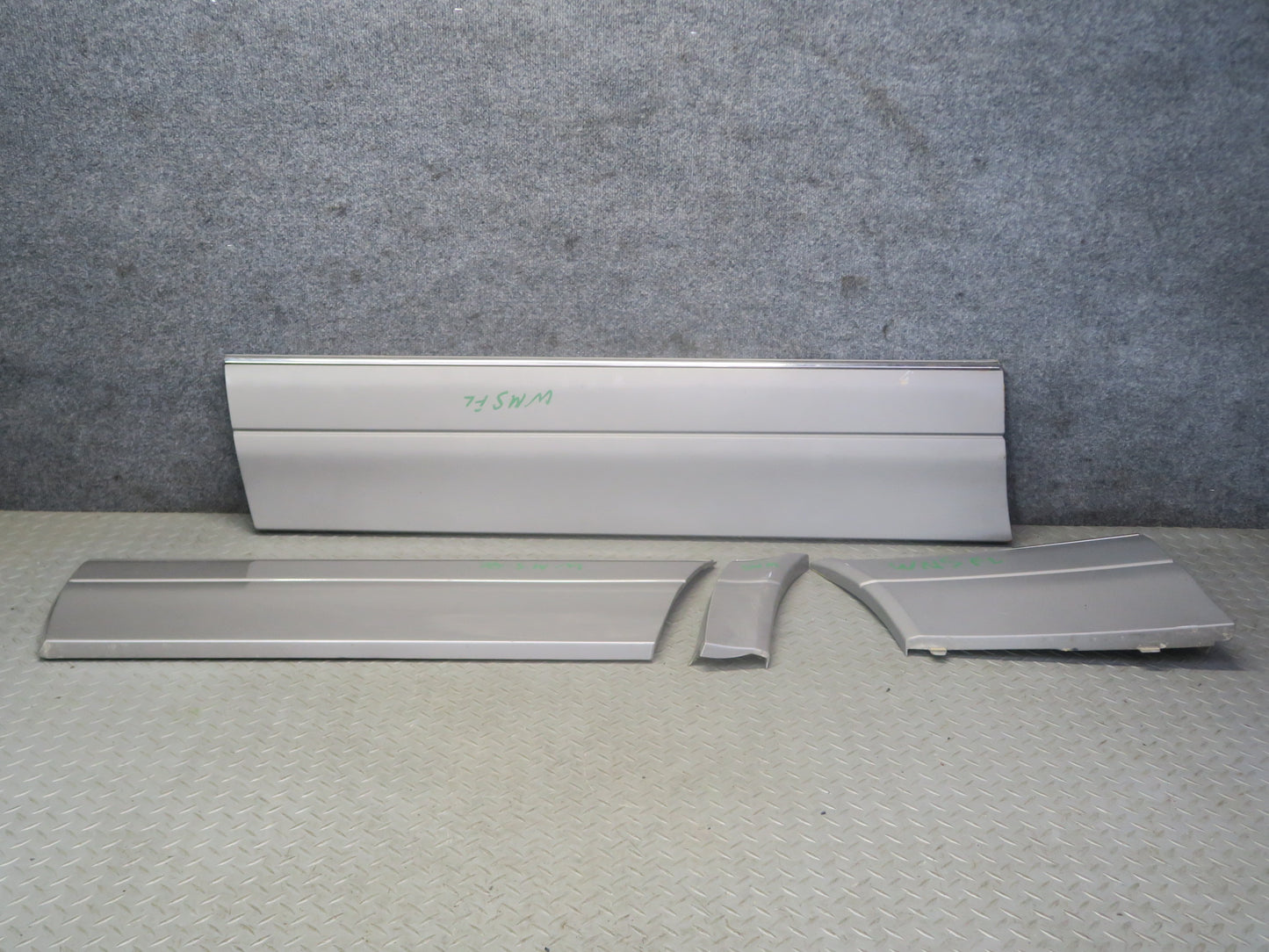 94-99 Mercedes W140 S500 Left Door Fender Quarter Trim Molding Cover Set OEM