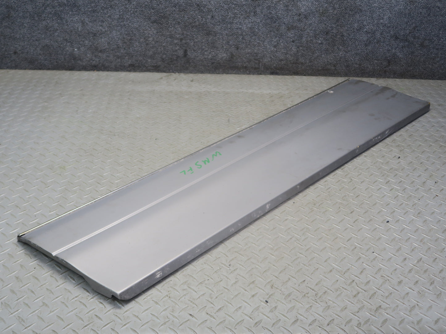 94-99 Mercedes W140 S500 Left Door Fender Quarter Trim Molding Cover Set OEM