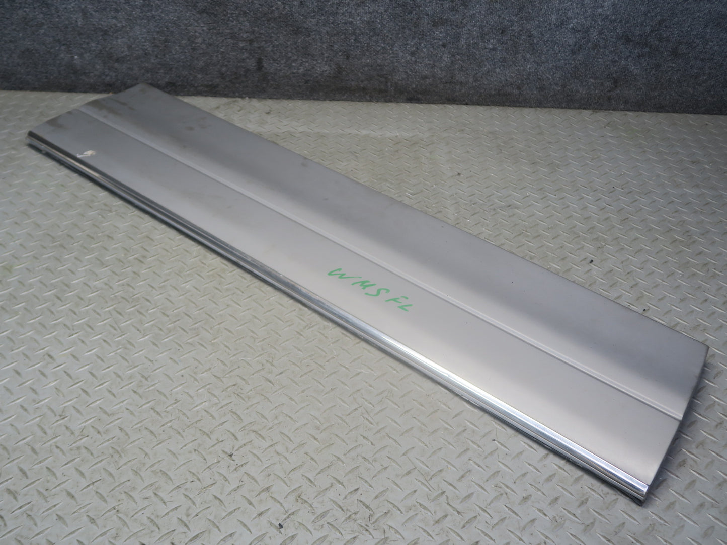 94-99 Mercedes W140 S500 Left Door Fender Quarter Trim Molding Cover Set OEM