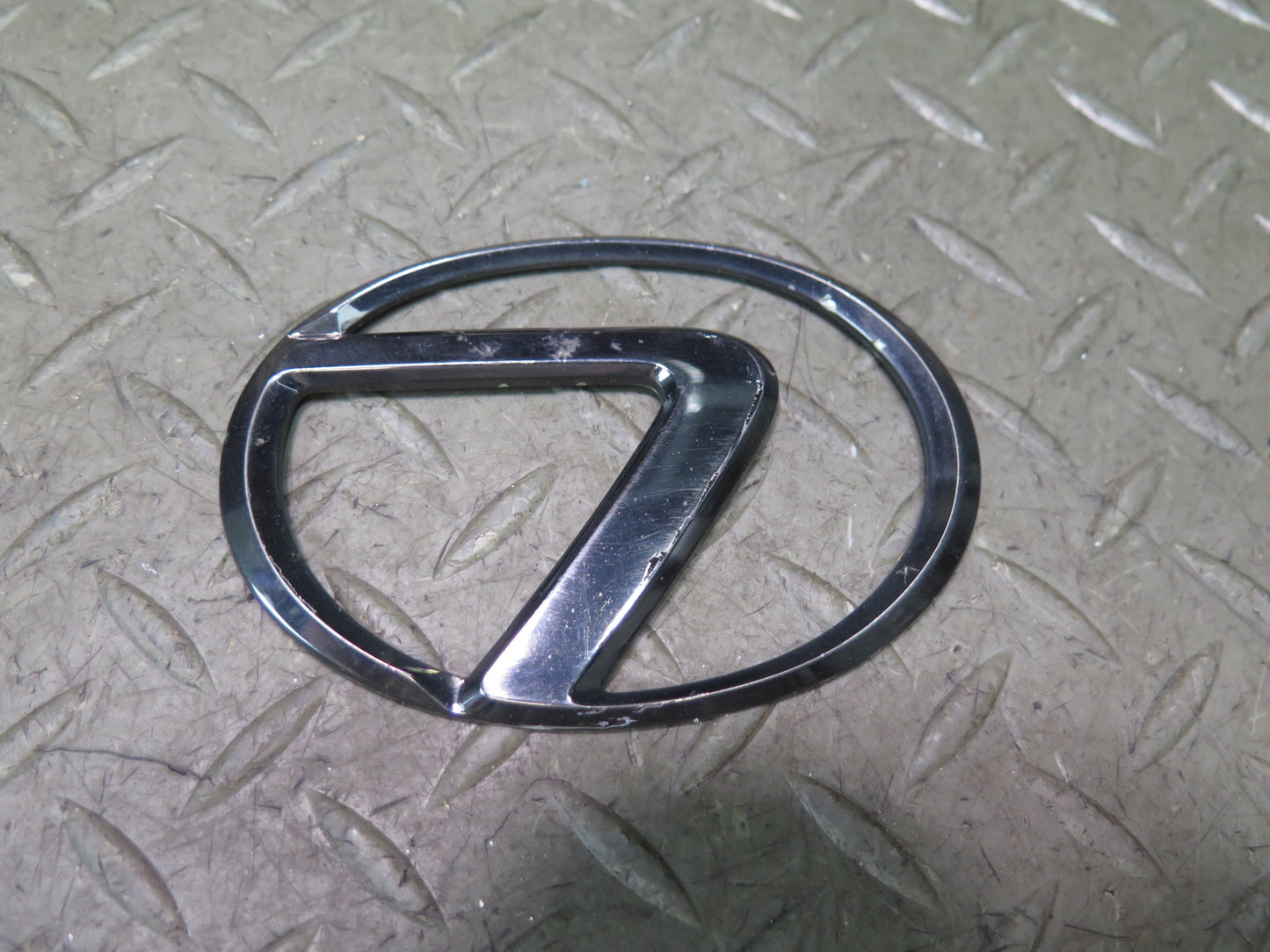 01-05 Lexus JCE10L IS300 Rear Trunk Lid Emblem Logo Badge Symbol Set OEM