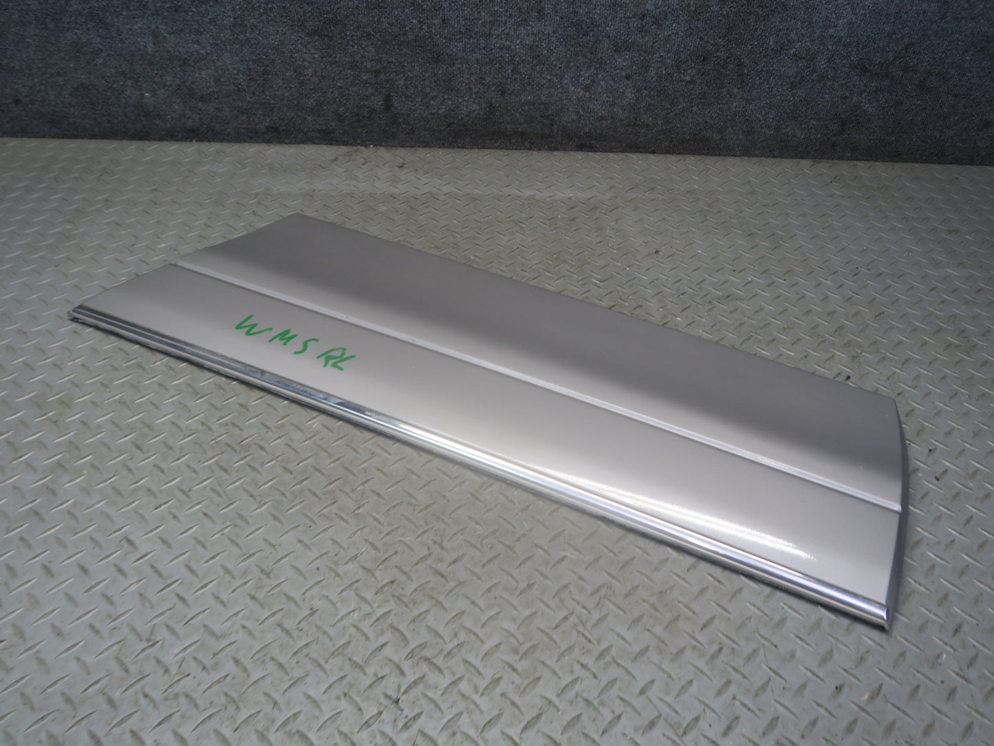94-99 Mercedes W140 S500 Left Door Fender Quarter Trim Molding Cover Set OEM