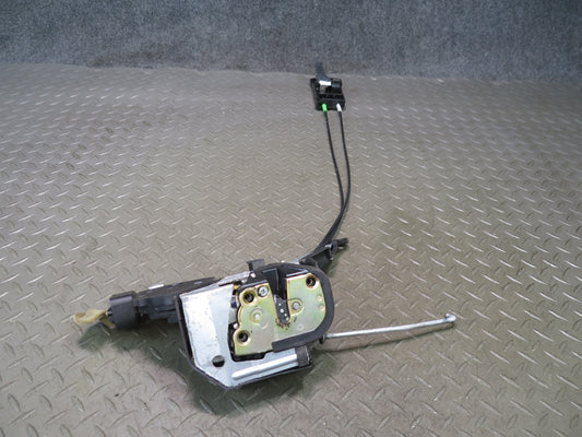 01-03 Lexus JCE10L IS300 Front Right Door Lock Latch Actuator w Handle OEM