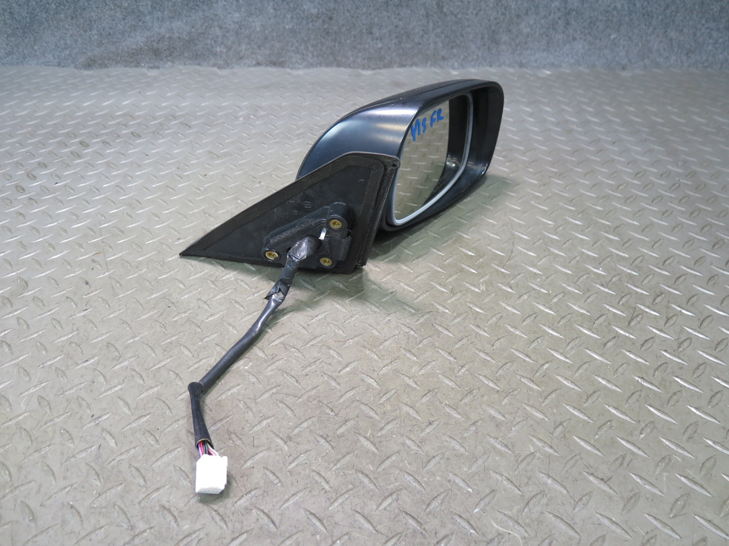 01-05 Lexus JCE10L IS300 Right Exterior Auto Dim Heated Side View Mirror OEM