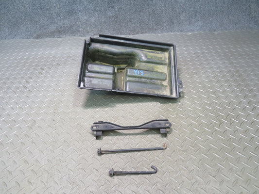 01-05 Lexus JCE10L IS300 Battery Tray Holder Bracket Set OEM