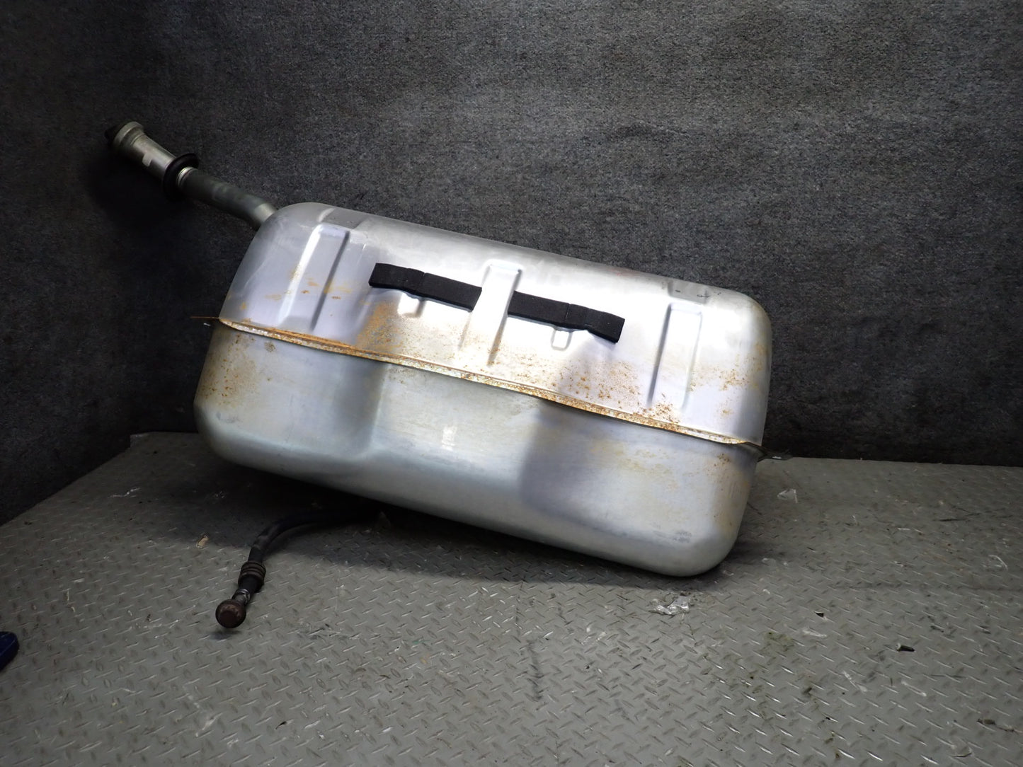 94-95 Mercedes W140 S420 S500 Gas Fuel Tank Assembly 1404701001 OEM
