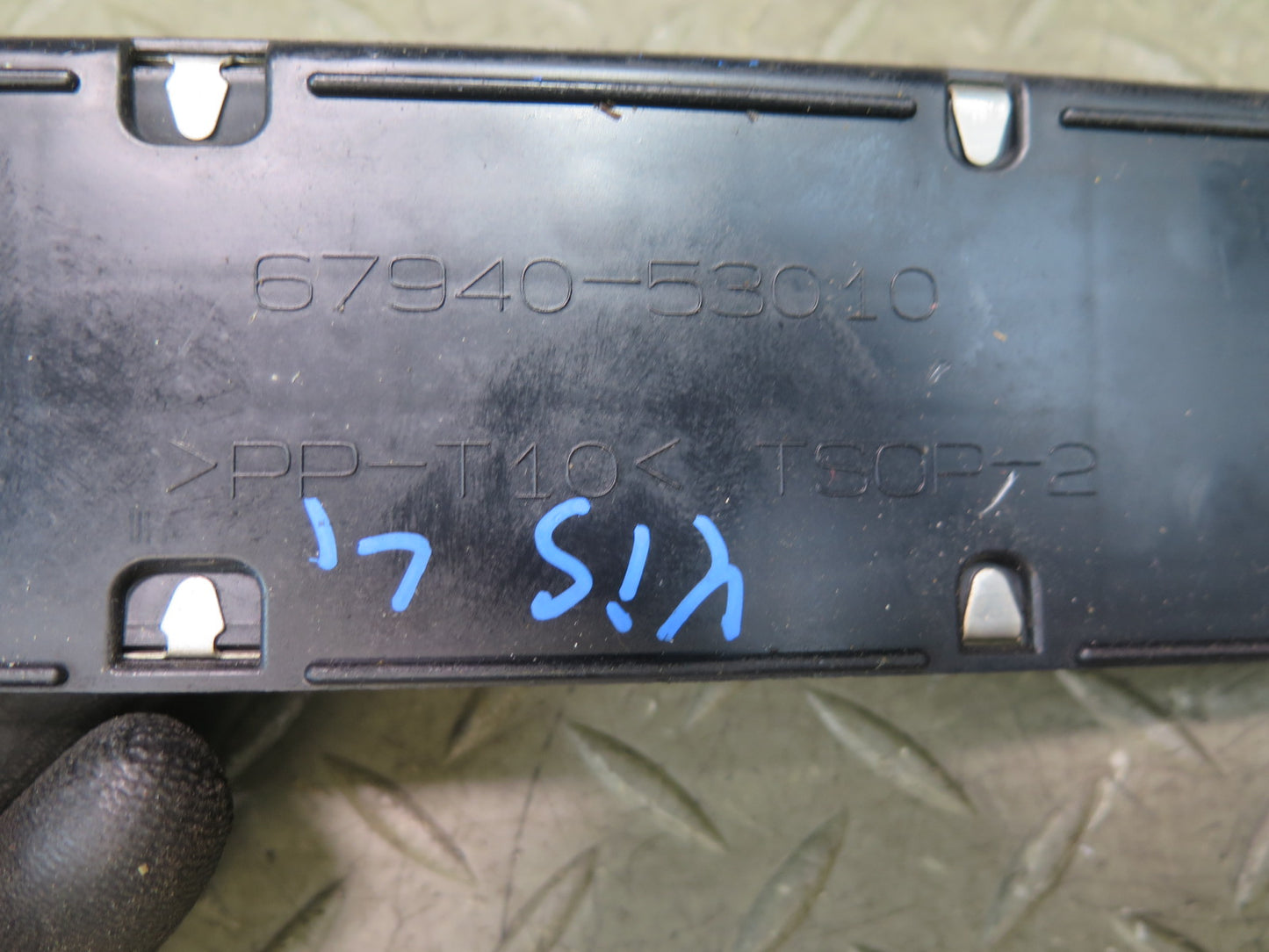 01-05 Lexus JCE10L IS300 Set of 4 Front & Rear Door Scuff Sill Plate Trim OEM