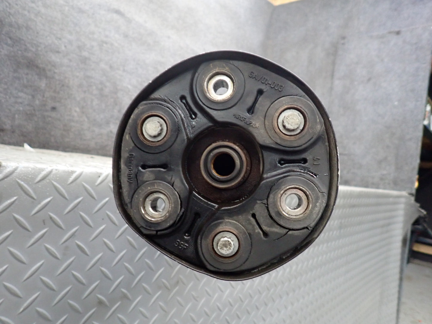 09-15 Audi 8J TT S 2.0L AWD Rear Driveshaft Drive Shaft 116K Miles OEM