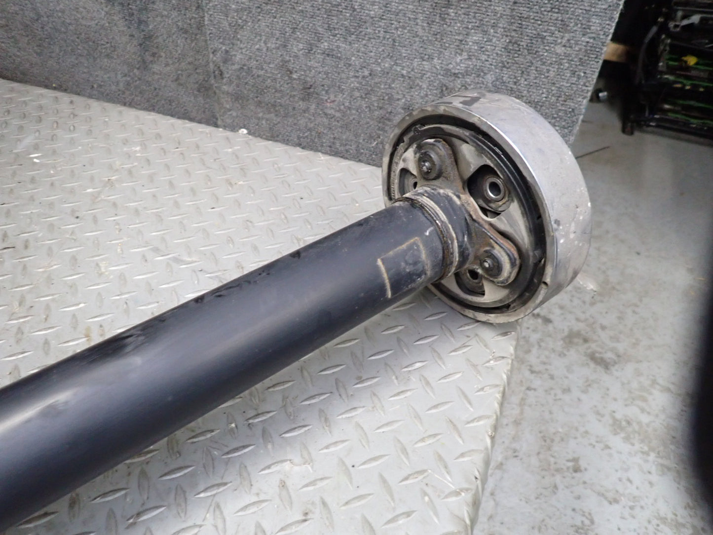 09-15 Audi 8J TT S 2.0L AWD Rear Driveshaft Drive Shaft 116K Miles OEM