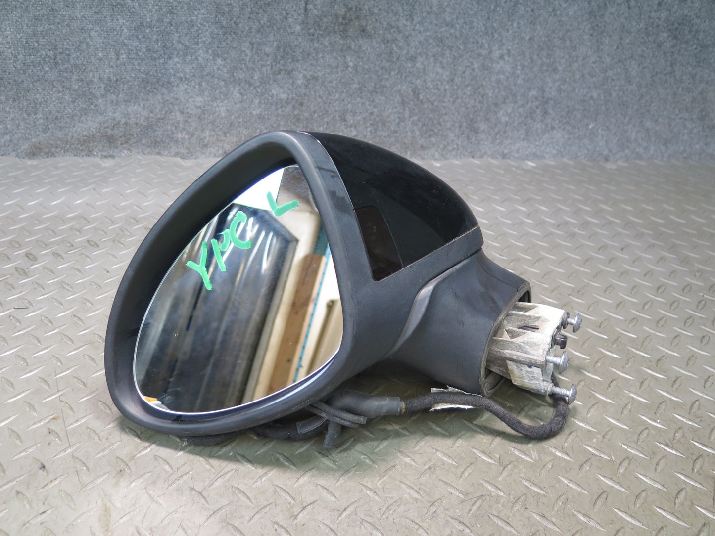 2011-2014 Porsche Cayenne 958 Left Side Rear View Door Mirror W/ Blind Spot