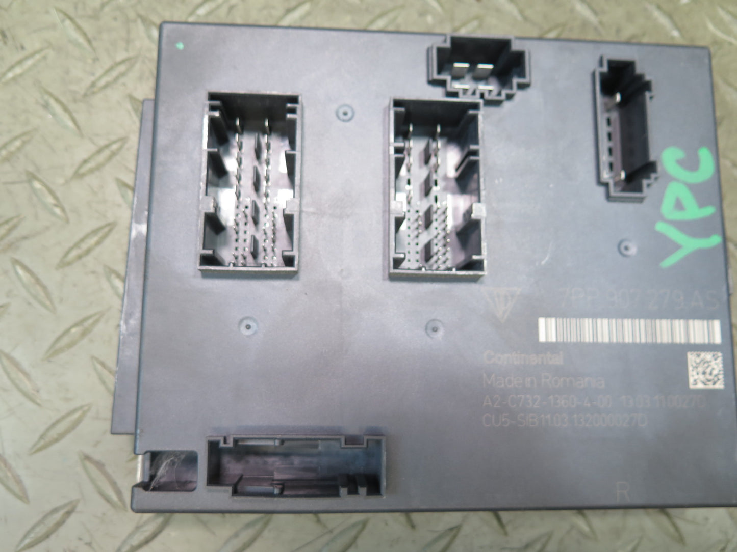 2013-2018 Porsche Cayenne 958 Rear Body Control Module BCM BCU 7PP907279AS
