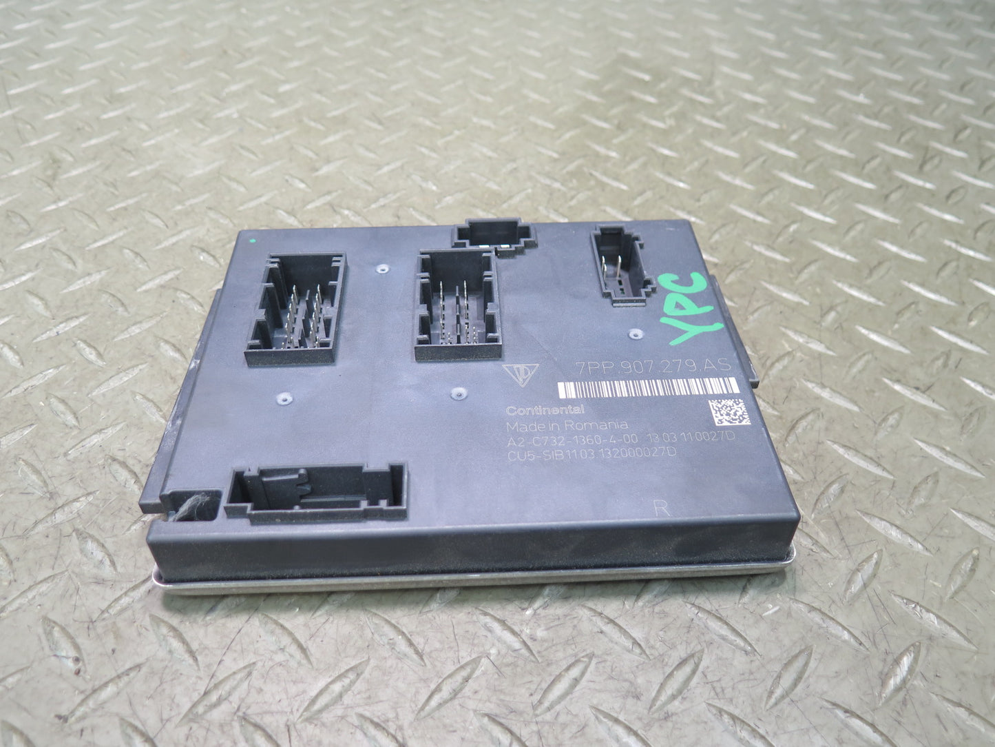 2013-2018 Porsche Cayenne 958 Rear Body Control Module BCM BCU 7PP907279AS